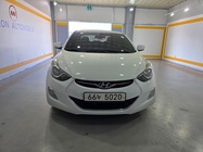Hyundai Avante 2011