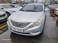 Hyundai Sonata 2011