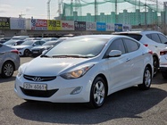Hyundai Avante 2011