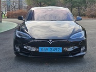 Tesla Model S 2019