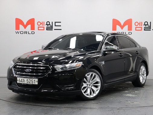 Ford Taurus 2016