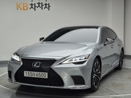 Lexus LS 2022