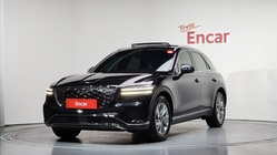 Genesis GV70 2025