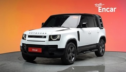 Land Rover Defender 2024
