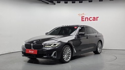 BMW 5 Series 2023