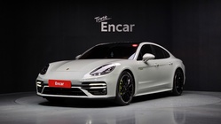 Porsche Panamera 2022
