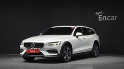 Volvo V60 2021