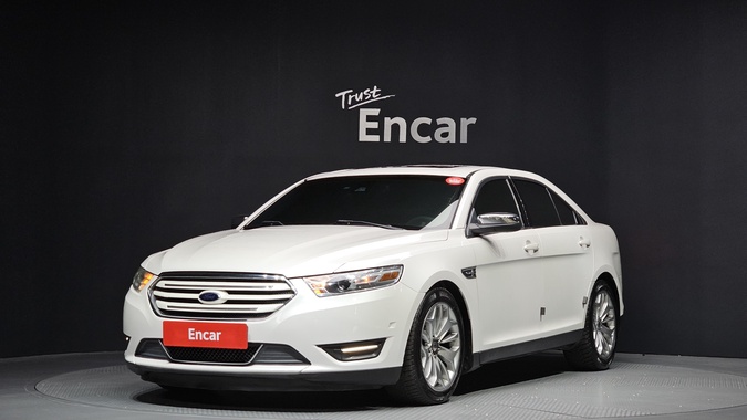 Ford Taurus 2014