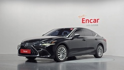 Lexus ES 2023
