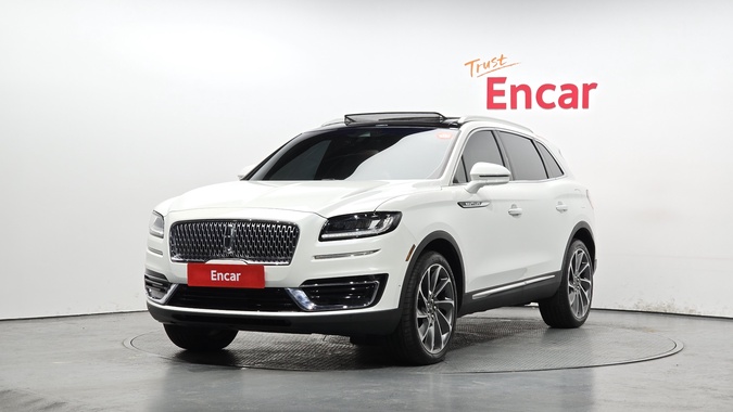 Lincoln Nautilus 2020