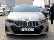 BMW 5 Series 2025