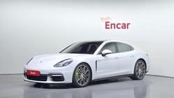 Porsche Panamera 2018