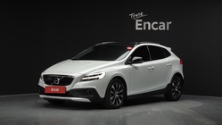 Volvo V40 2019