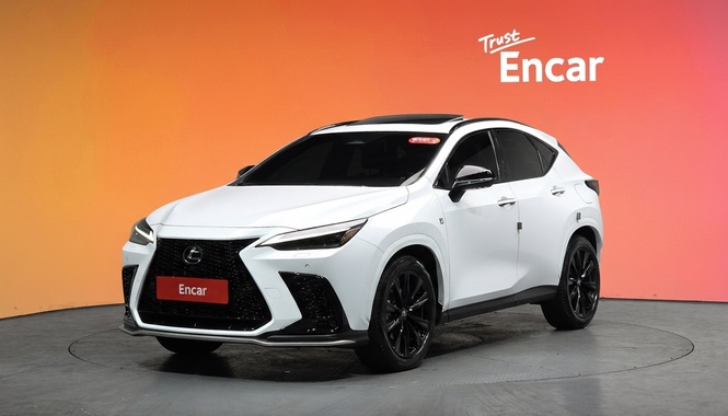 Lexus NX 2023