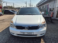 Kia Canival 2012
