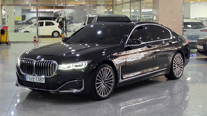 BMW 7 Series