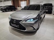 Lexus ES 2024