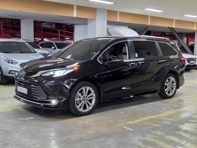 Toyota Sienna