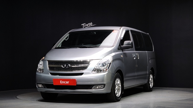 Hyundai Starex 2012