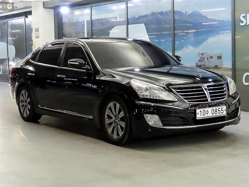 Hyundai Equus