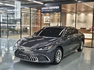Lexus ES 2025