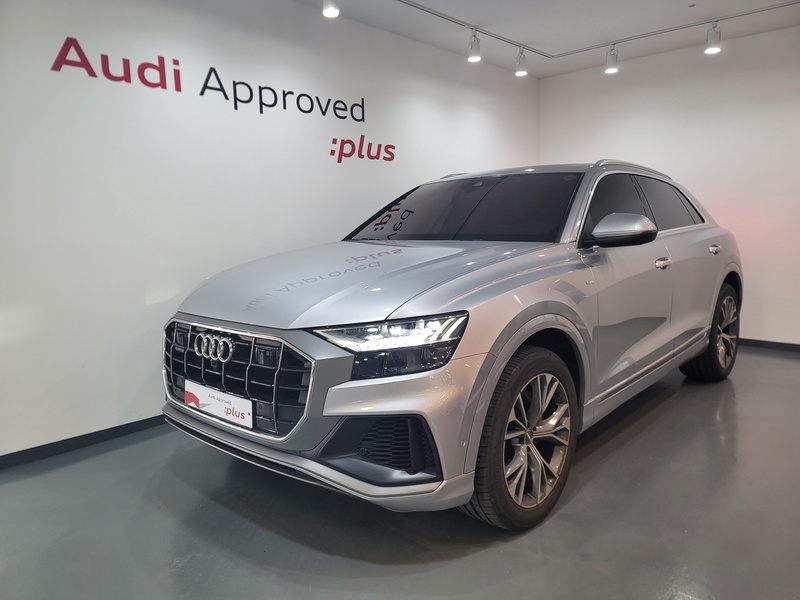 Audi Q8