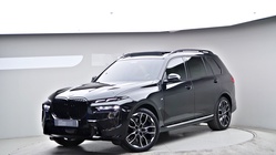 BMW X7 2025