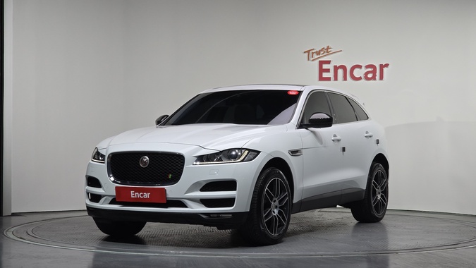 Jaguar F-Pace 2018