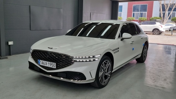 Genesis G90 2023