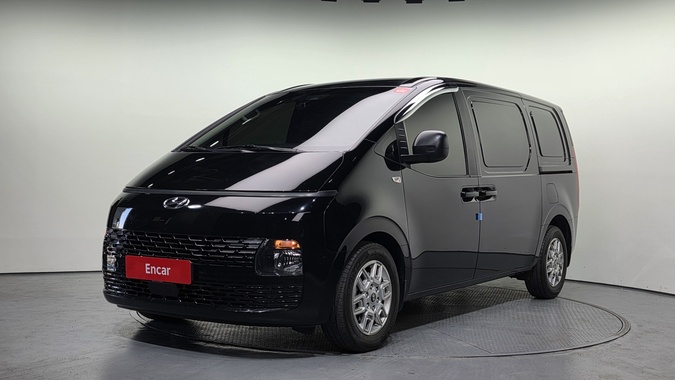 Hyundai Staria 2023
