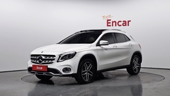 Mercedes-Benz GLA-Class 2019