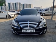 Hyundai Genesis 2012