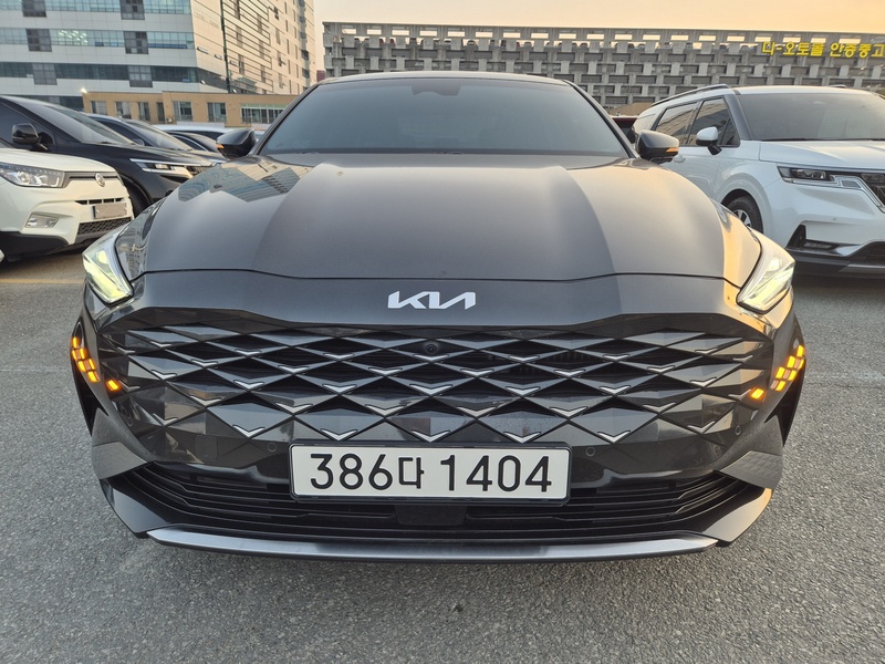Kia K8