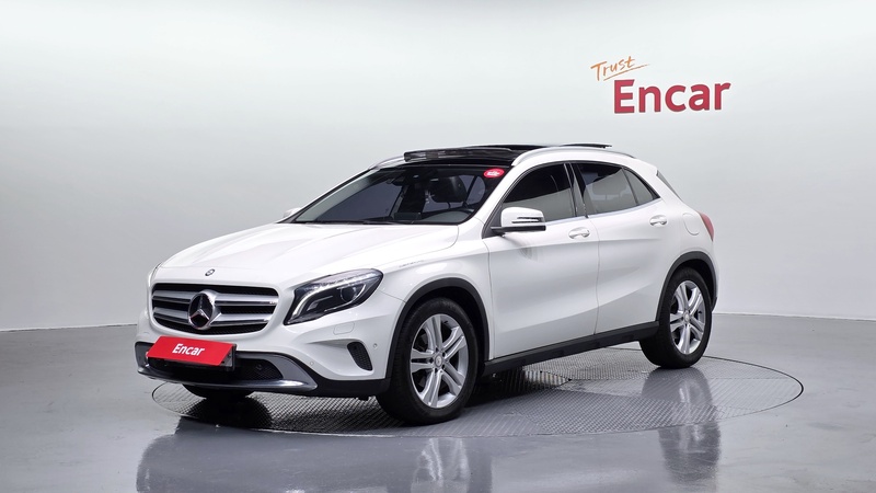 Mercedes-Benz GLA-Class