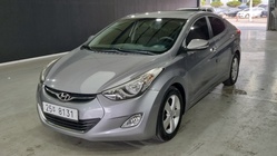 Hyundai Avante 2011