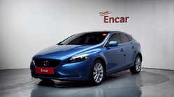 Volvo V40 2015