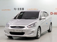 Hyundai Accent 2012
