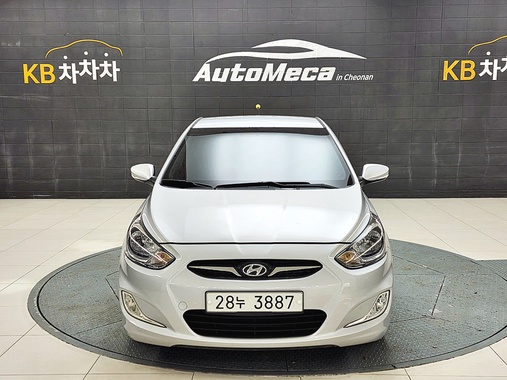 Hyundai Accent 2011