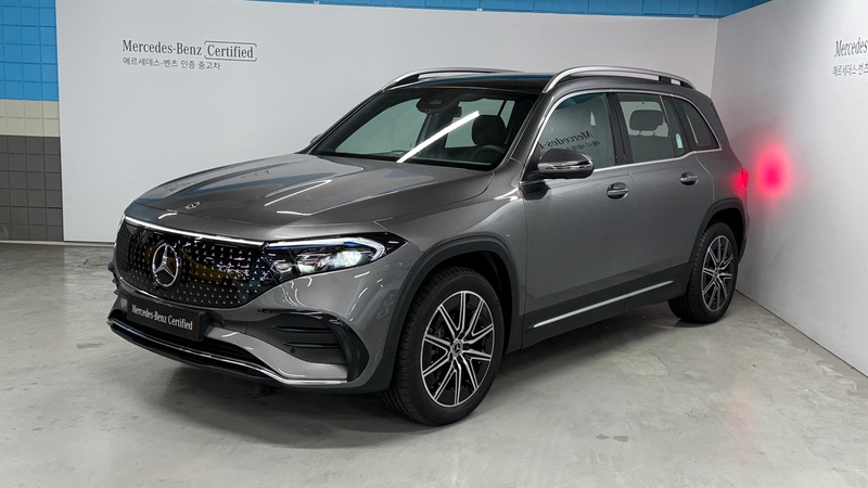 Mercedes-Benz EQB