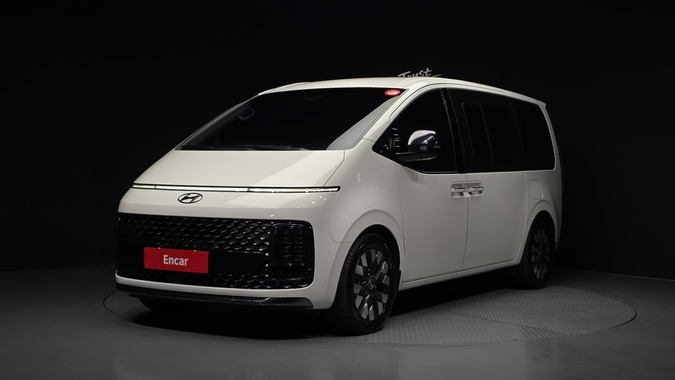 Hyundai Staria 2022