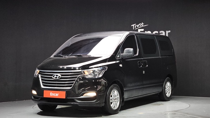 Hyundai Starex 2018