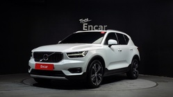 Volvo XC40 2021