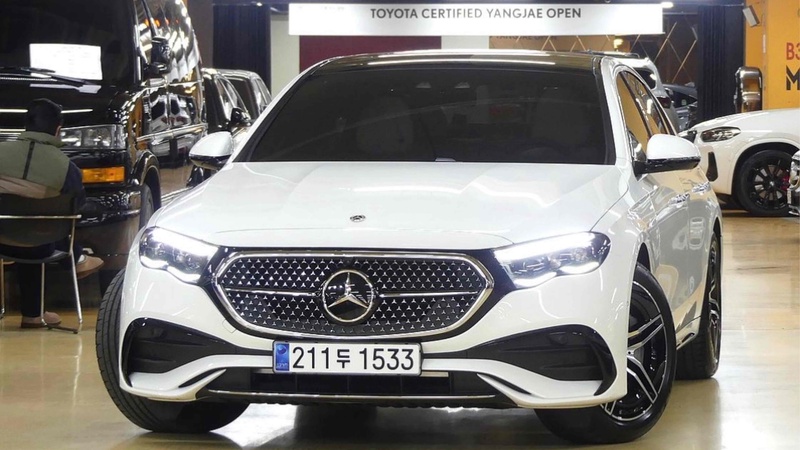 Mercedes-Benz E-Class