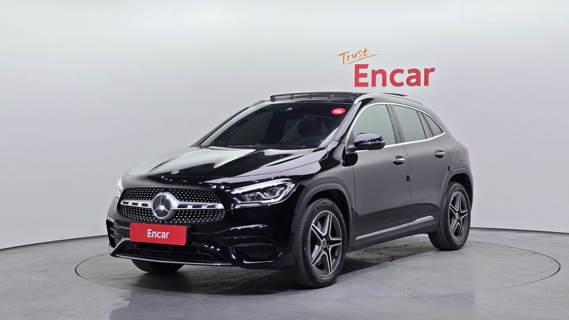 Mercedes-Benz GLA-Class