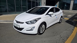 Hyundai Avante 2015