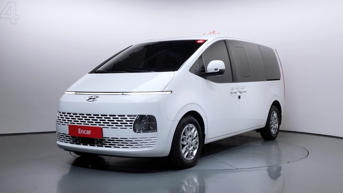 Hyundai Staria 2023