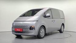 Hyundai Staria 2025
