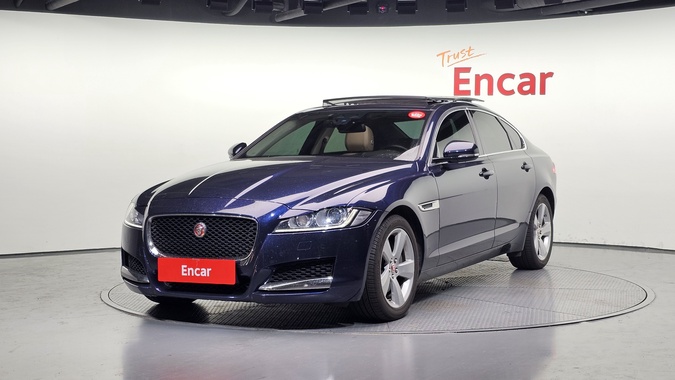 Jaguar XF 2018