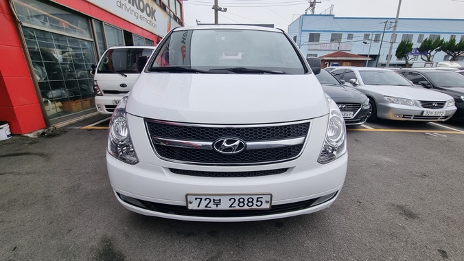 Hyundai Starex 2015