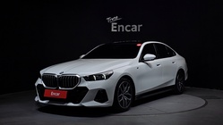 BMW 5 Series 2025